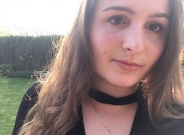 thebabetomeet from Sheffield,United Kingdom